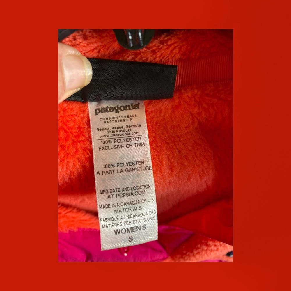 Patagonia Women’s Synchilla Snap-T Fleece Pullover – Coral Pink/Hot Magenta S - Picture 2 of 6